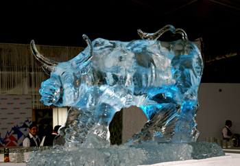 ледяной бык с Уолл Стрит