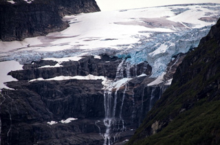 Водопад-ледник Утигод
