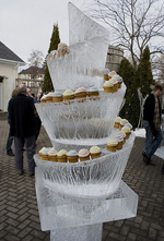 Ледяная скульптура - ледяная реклама