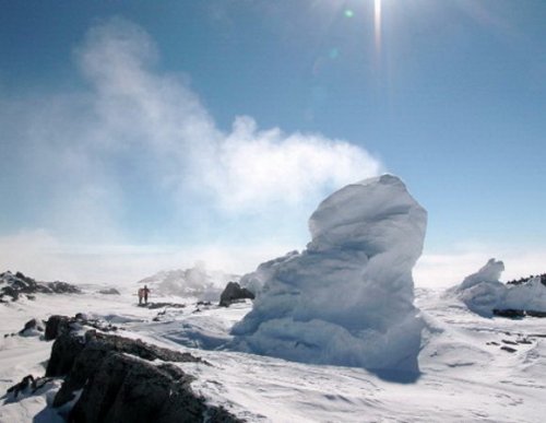 Ледяные Башни горы Эребус в Антарктике