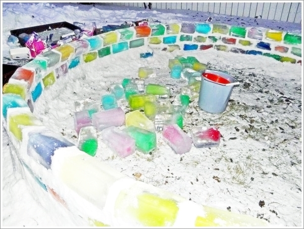 Делаем разноцветный ледяные кирпичи