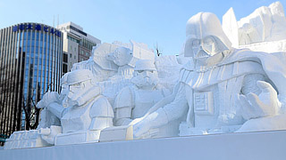 В Японии появилась ледяная скульптура Star Wars