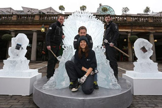В Лондоне установлен ледяной трон из Игры престолов