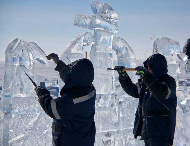 На Рождество в Мурманске появятся сказочные ледяные скульптуры