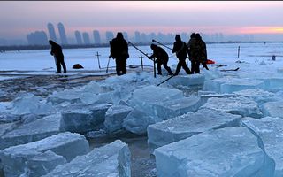 В Тамбове поделились Технологией создания ледяных скульптур
